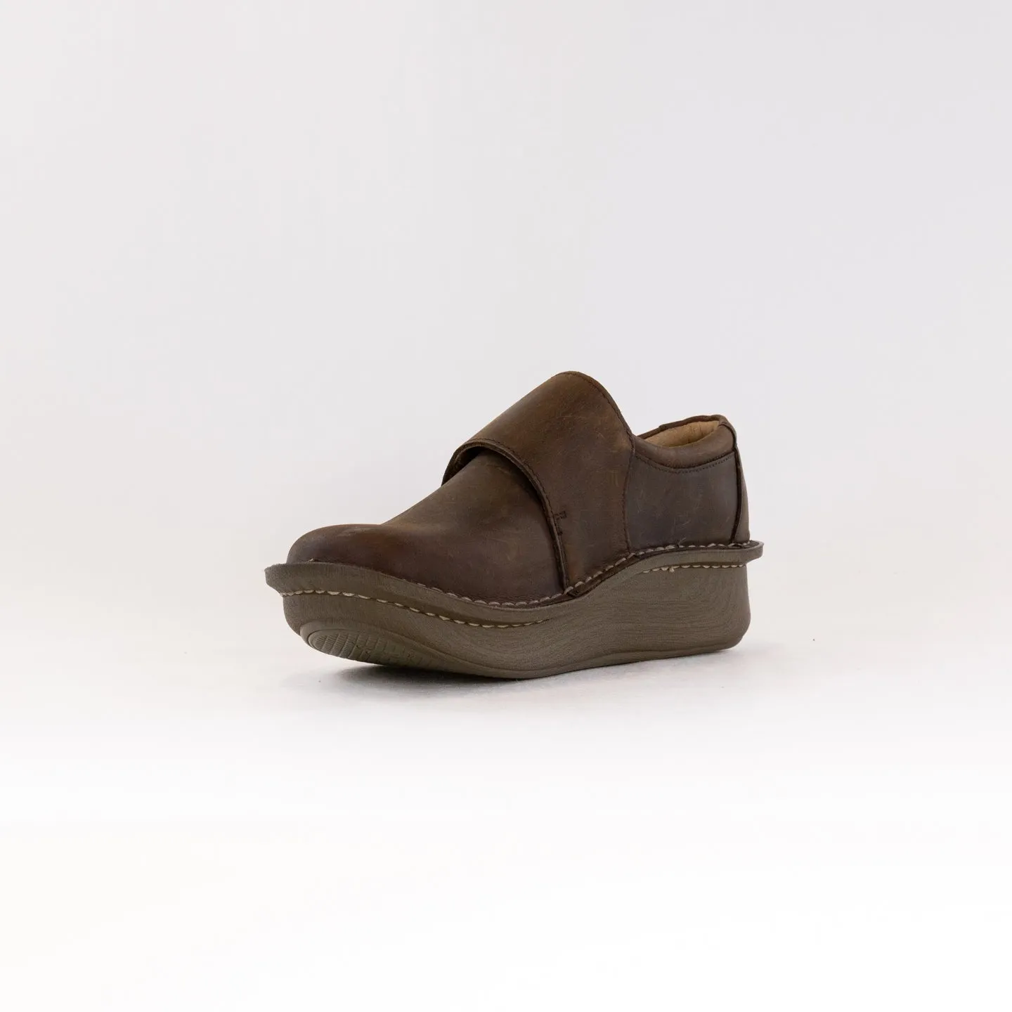 Alegria Deliah (Women's) - Oiled Brown Leather dry shield