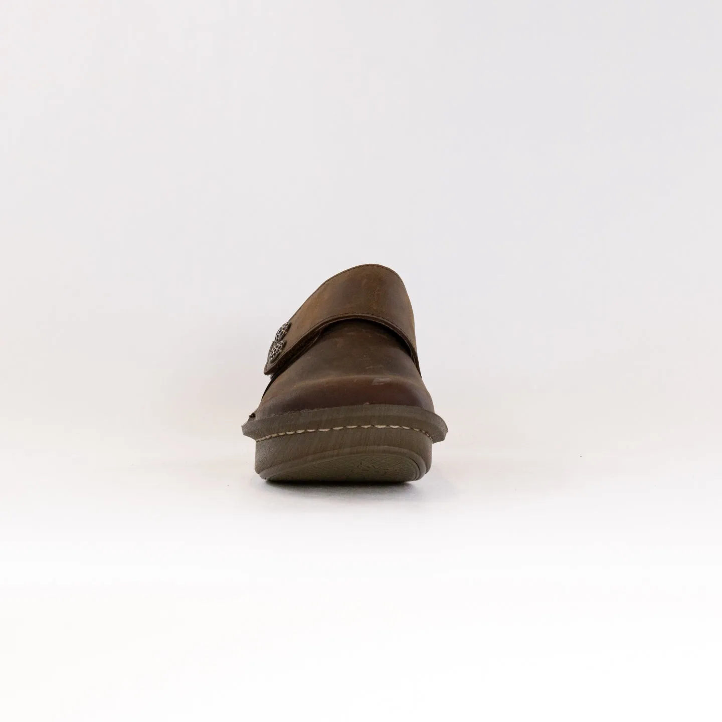 Alegria Deliah (Women's) - Oiled Brown Leather weekend run