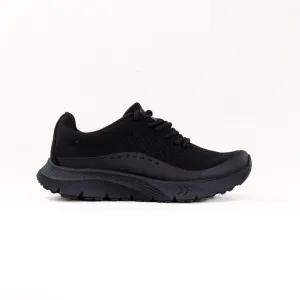 Alegria Revl (Women's) - Black Out wet defense Alegria Revl (Women's) - Black Out ice terrain