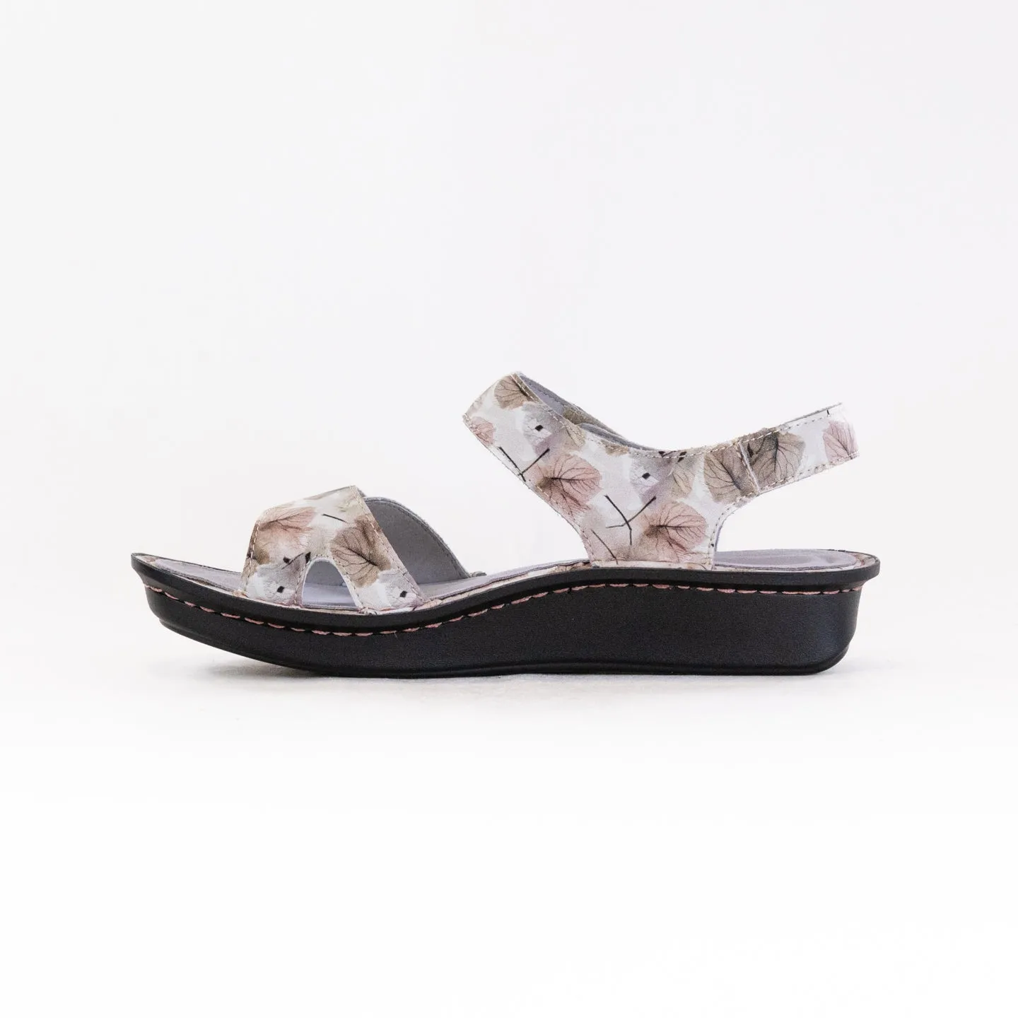 Alegria Vienna (Women's) - Soft As I Leaf You Everyday Trip