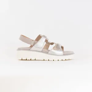 Ara Bayview Sandal (Women's) - Platinum/Sand Nature Vibe Ara Bayview Sandal (Women's) - Platinum/Sand Mood Boost