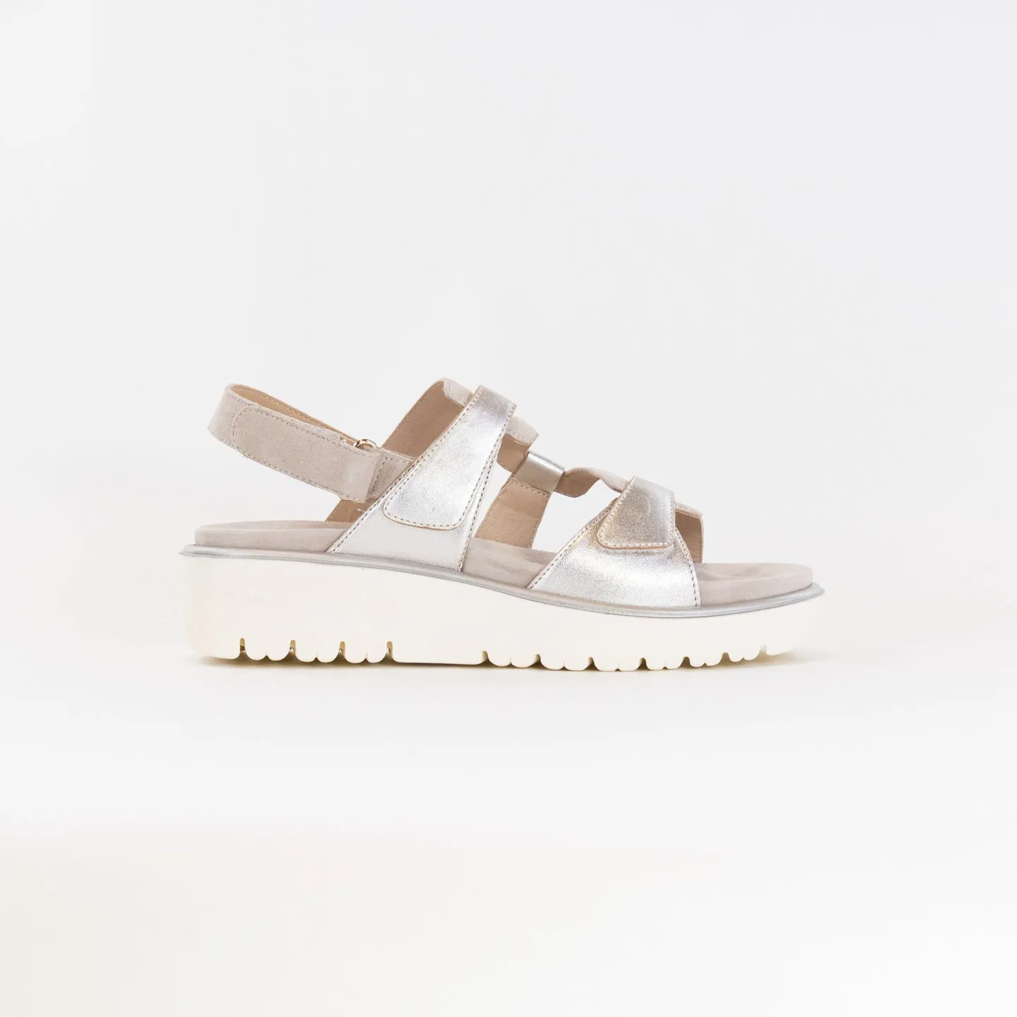 Ara Bayview Sandal (Women's) - Platinum/Sand Mood Boost