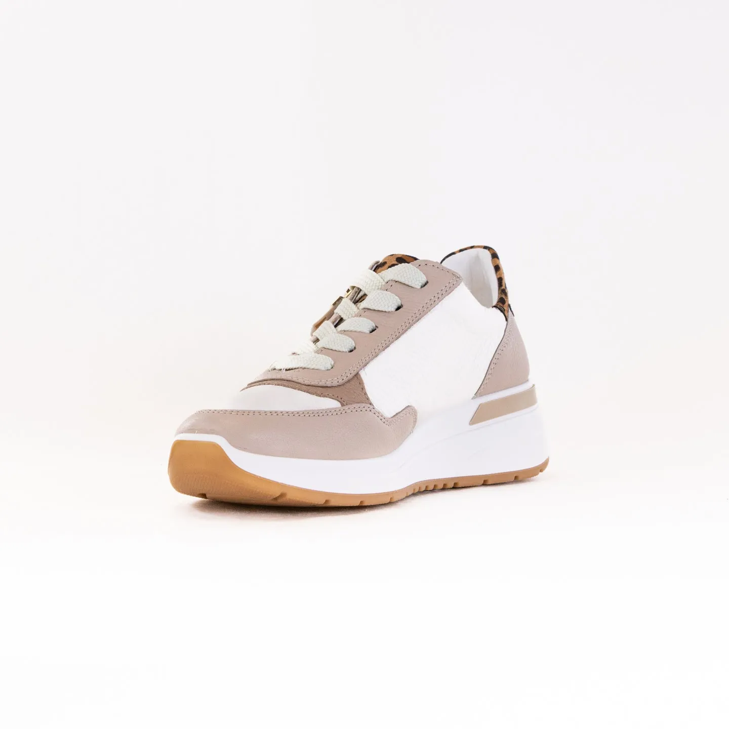Ara Garda (Women's) - Shell/Cream/Sand/Biscuit toe protection