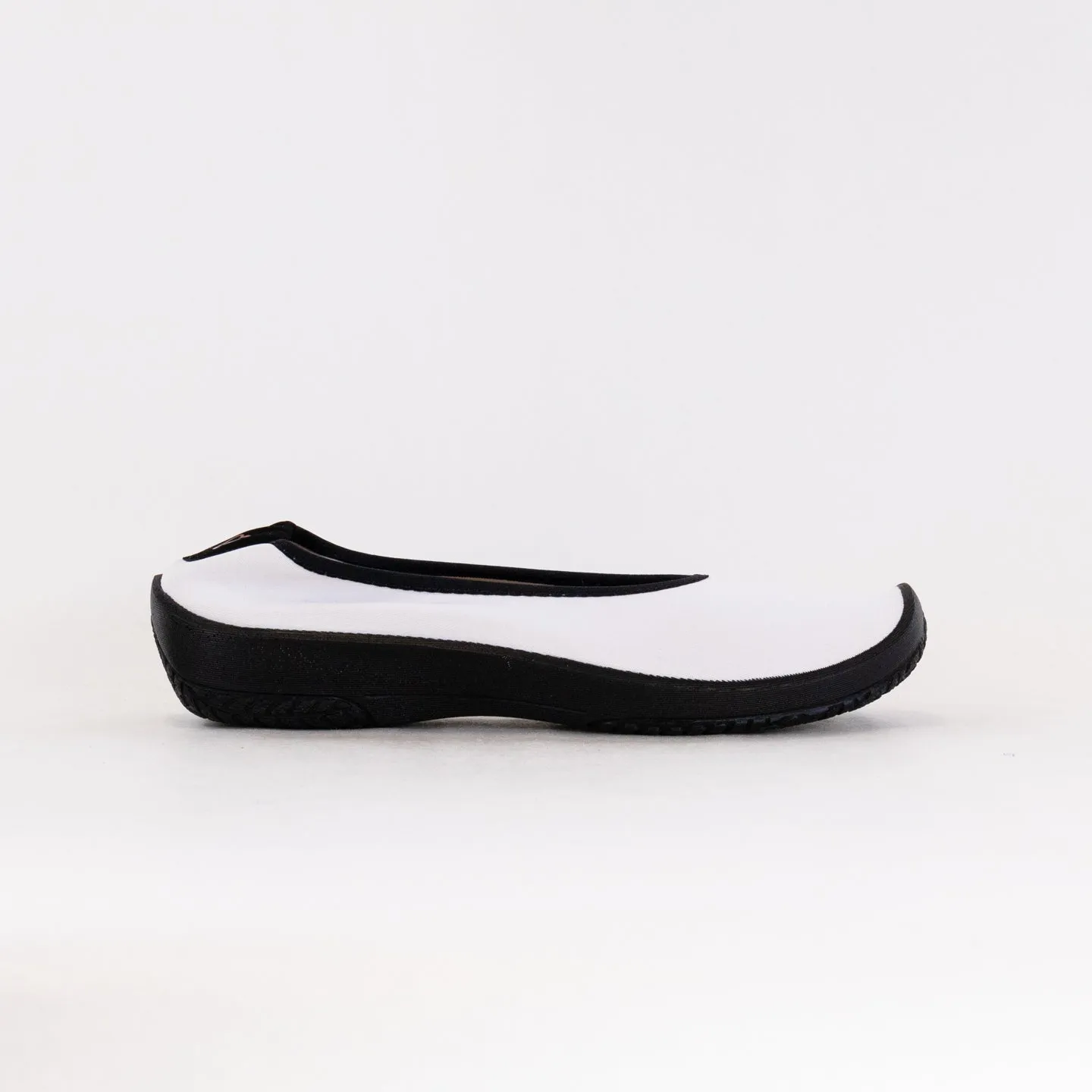Arcopedico Lolita (Women's) - White multi terrain
