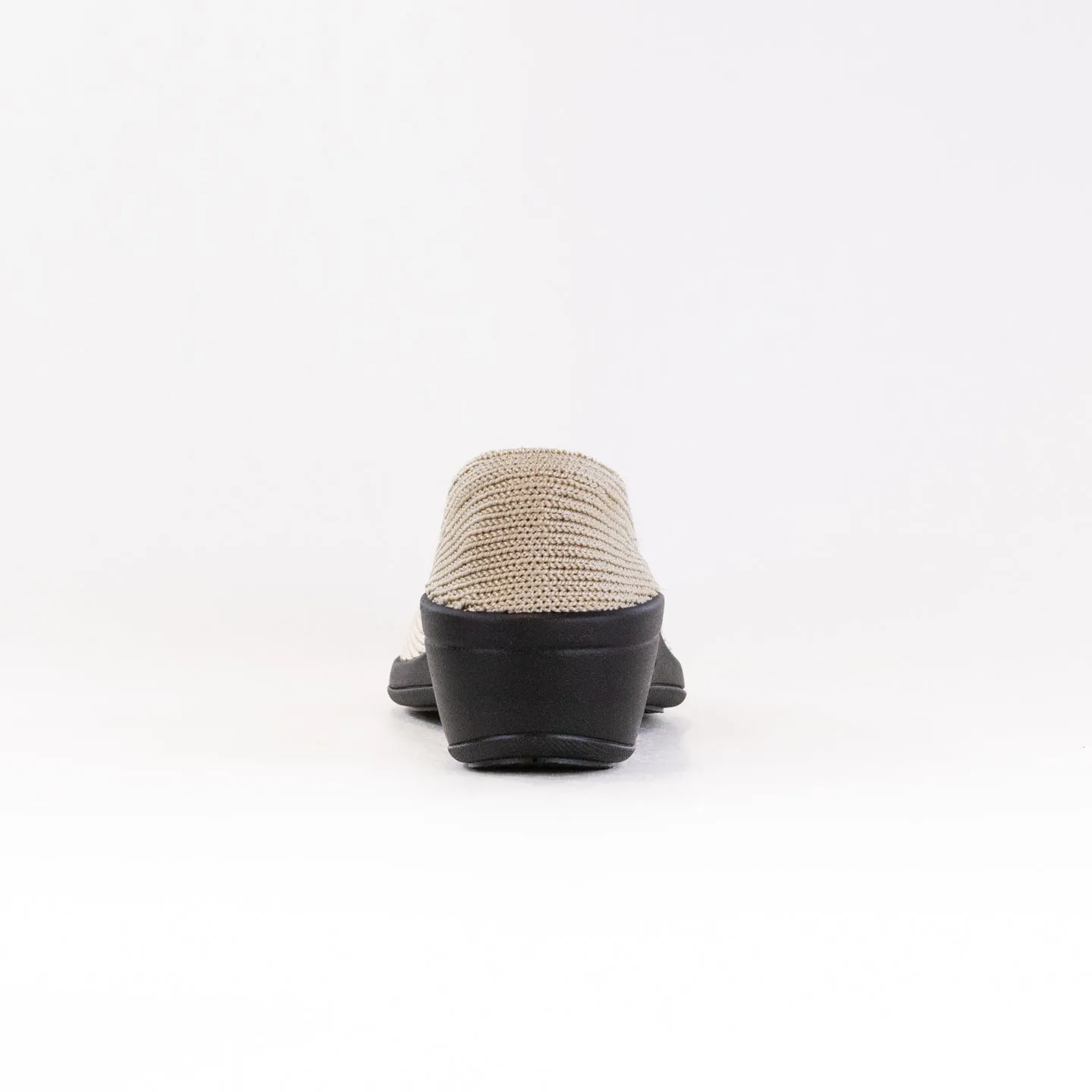 Arcopedico Mailu (Women's) - Beige air mesh