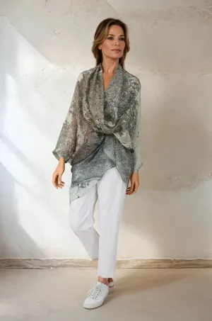 ATHENA CAPE WRAP IN PRINTED SILK VOILE NEUTRAL-BEIGE autumn chill ATHENA CAPE WRAP IN PRINTED SILK VOILE NEUTRAL-BEIGE easy match