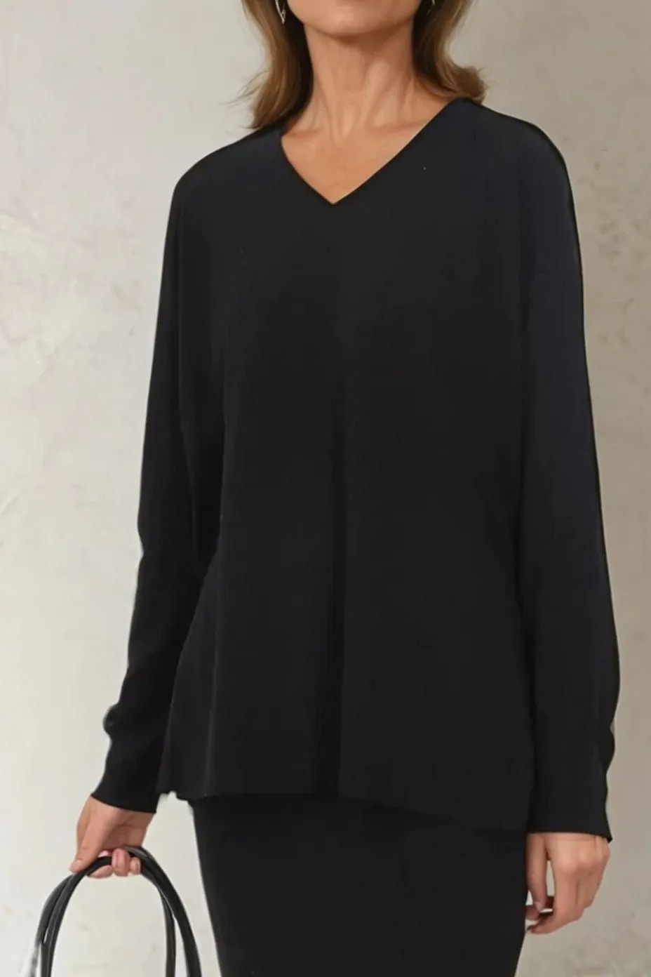 AVERY V NECK TUNIC IN DOUBLE KNIT PIMA COTTON fit balance