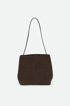 BEAU BAG IN ITALIAN MOCHA SUEDE low key BEAU BAG IN ITALIAN MOCHA SUEDE sporty touch