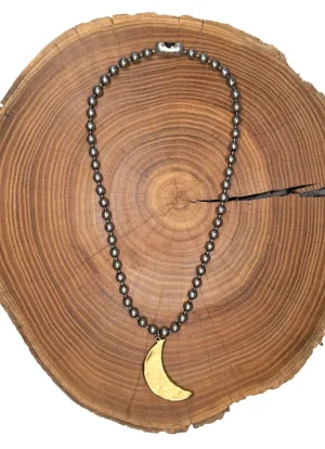 Belle Via Jewelry Hammered Moon Necklace calm mind