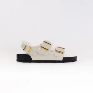 Birkenstock Milano Shearling - High-Shine Ecru Sunday Walk Birkenstock Milano Shearling - High-Shine Ecru Relax Look