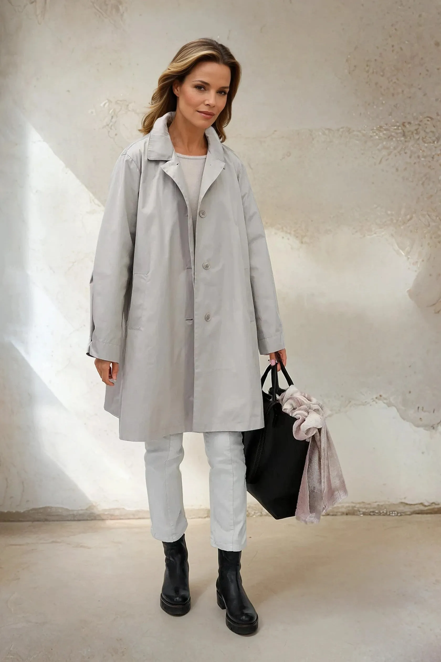 BLYTHE TRAVEL TRENCH RAIN COAT cool move