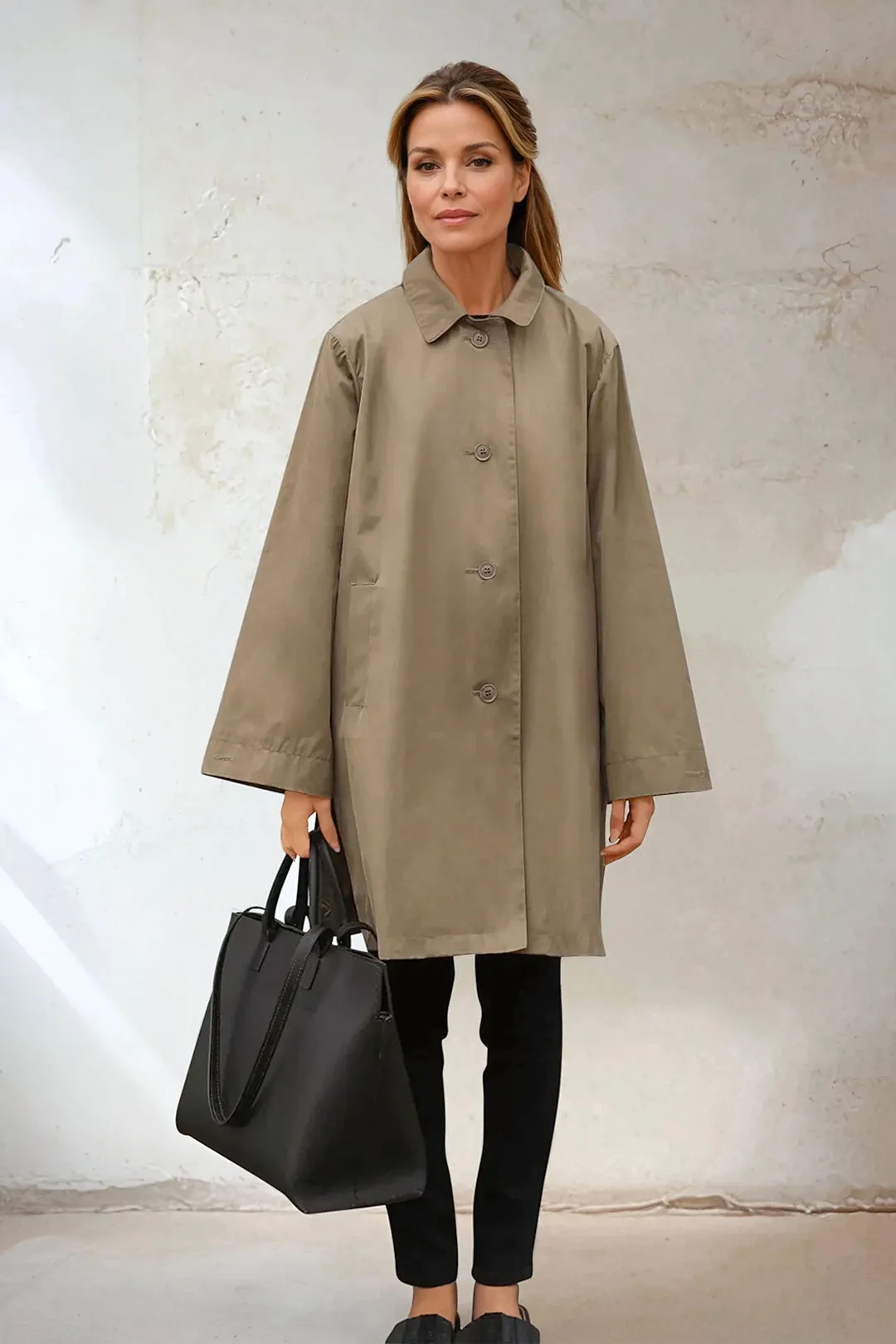 BLYTHE TRAVEL TRENCH RAIN COAT storm walk