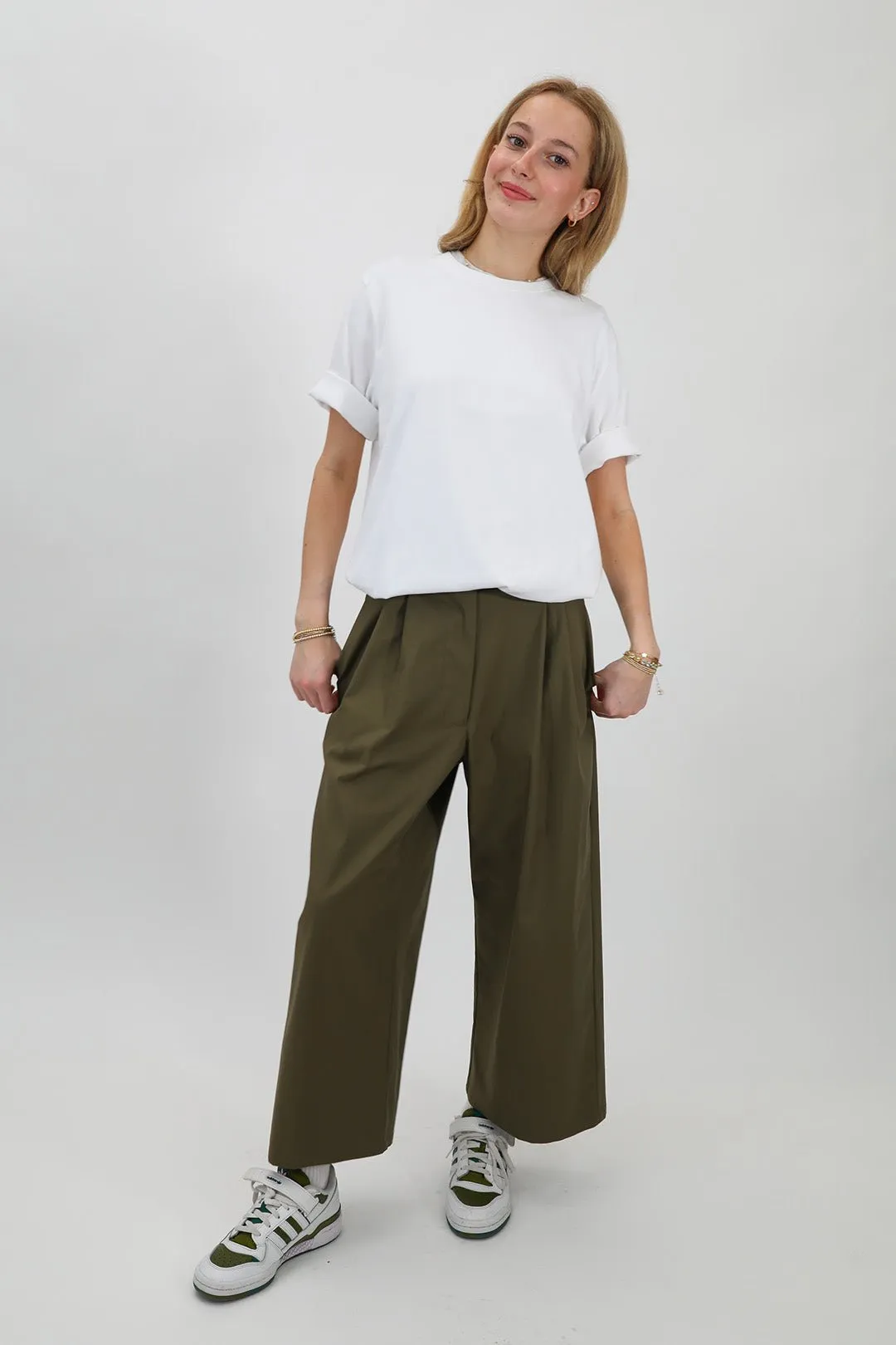 BOYFRIEND CREW T-SHIRT IN PIMA COTTON STRETCH healing space