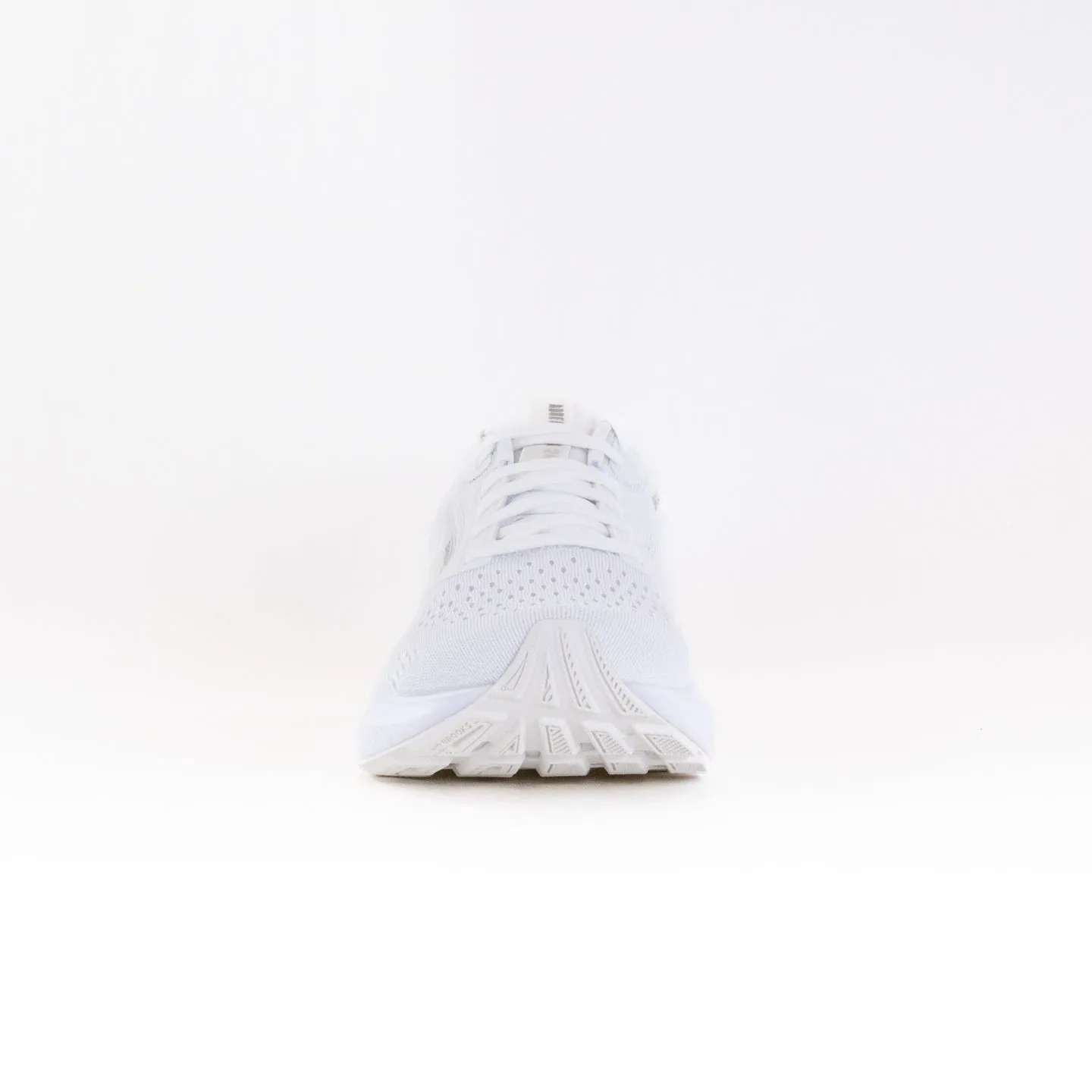 Brooks Adrenaline GTS 24 (Womens) - White/Oyster/Alloy form zone