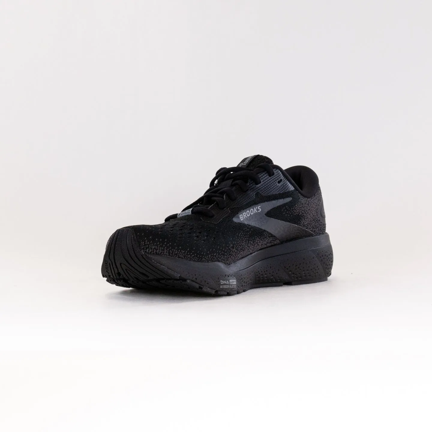 Brooks Ghost 16 GTX (Men's) - Black/Black/Ebony step control