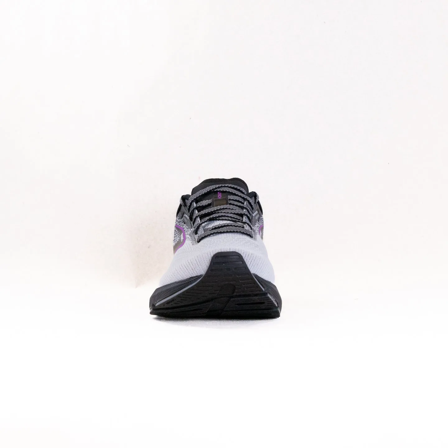 Brooks Launch 10 (Women's) - Black/White/Violet track vibe