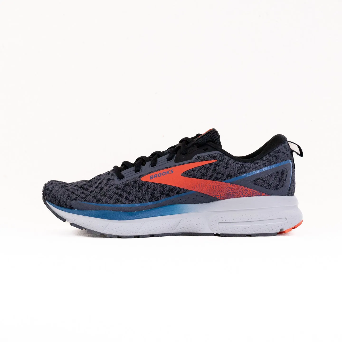Brooks Trace 3 (Men's) - Pearl/Red/Blue dry zone