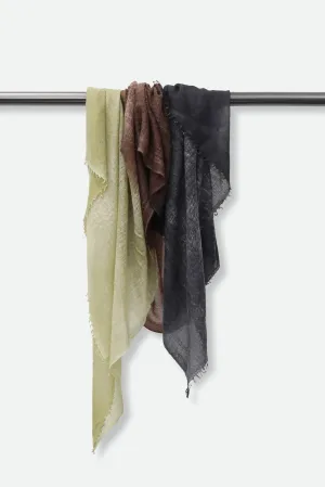 CARDAMOM SCARF IN HAND DYED CASHMERE layer vibe CARDAMOM SCARF IN HAND DYED CASHMERE comfort luxe