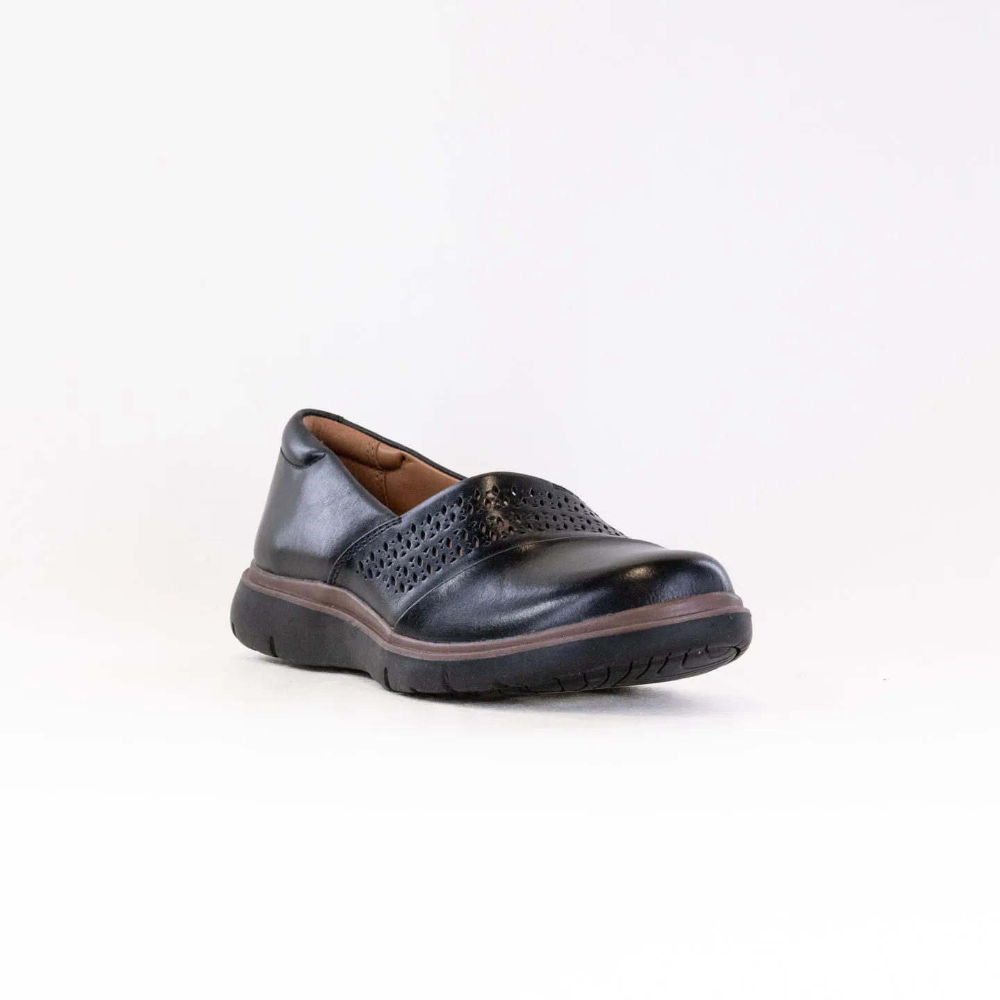 Clarks Certina Edge (Women's) - Black Leather rock steady