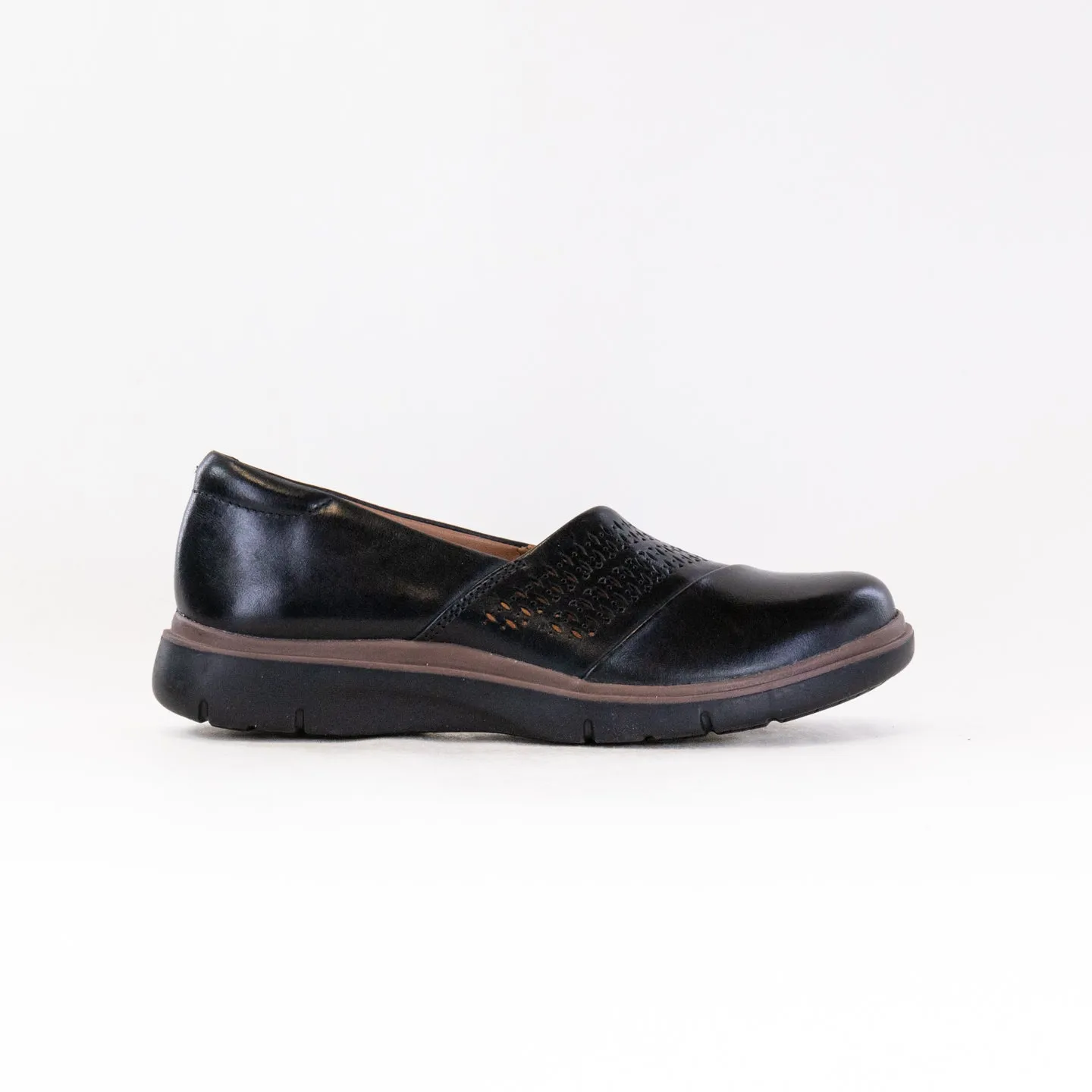 Clarks Certina Edge (Women's) - Black Leather power stride