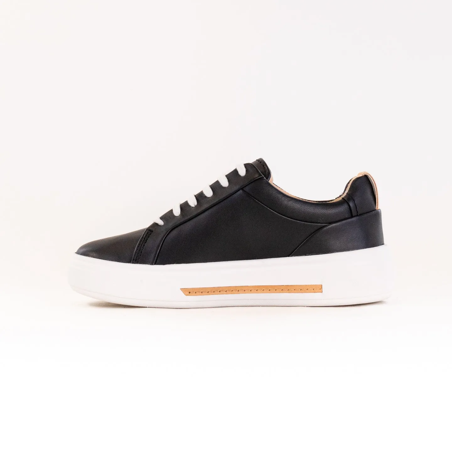 Clarks Hollyhock Walk (Women's) - Black Leather flexible sole