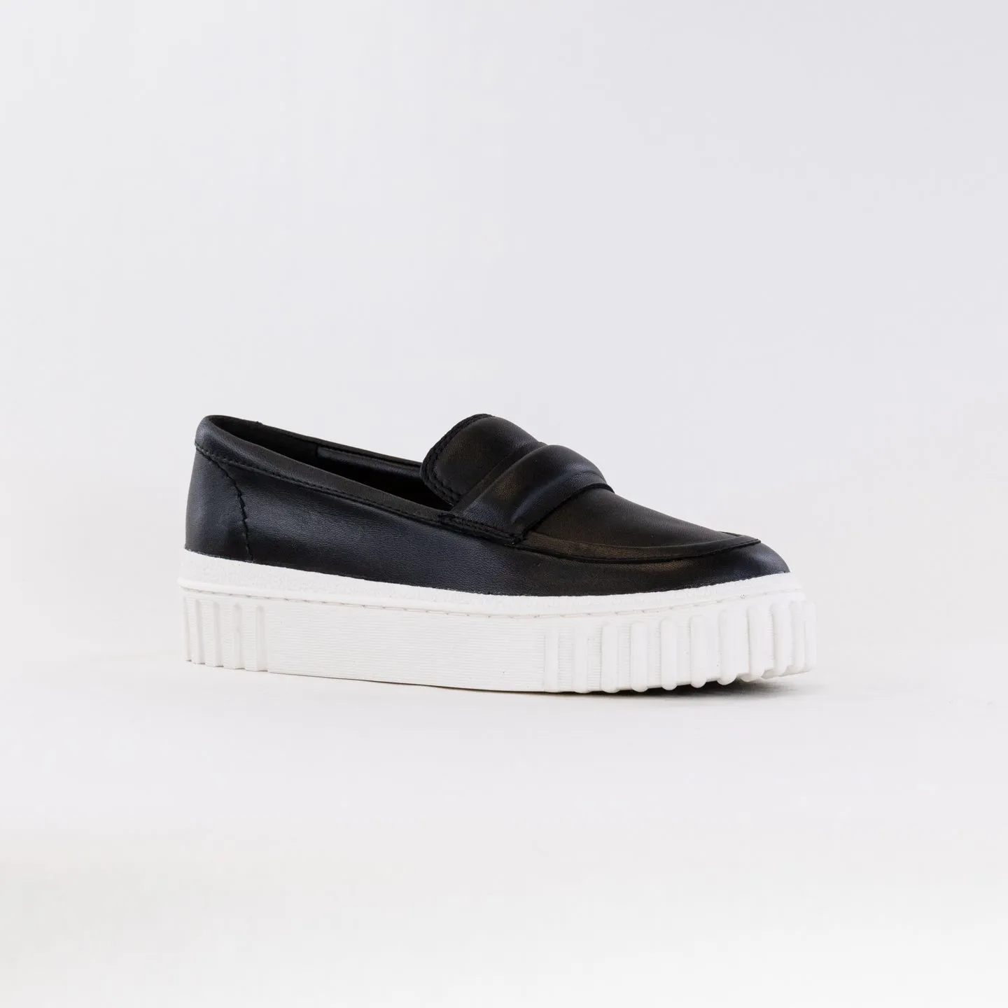 Clarks Mayhill Cove (Women's) - Black Leather multi terrain