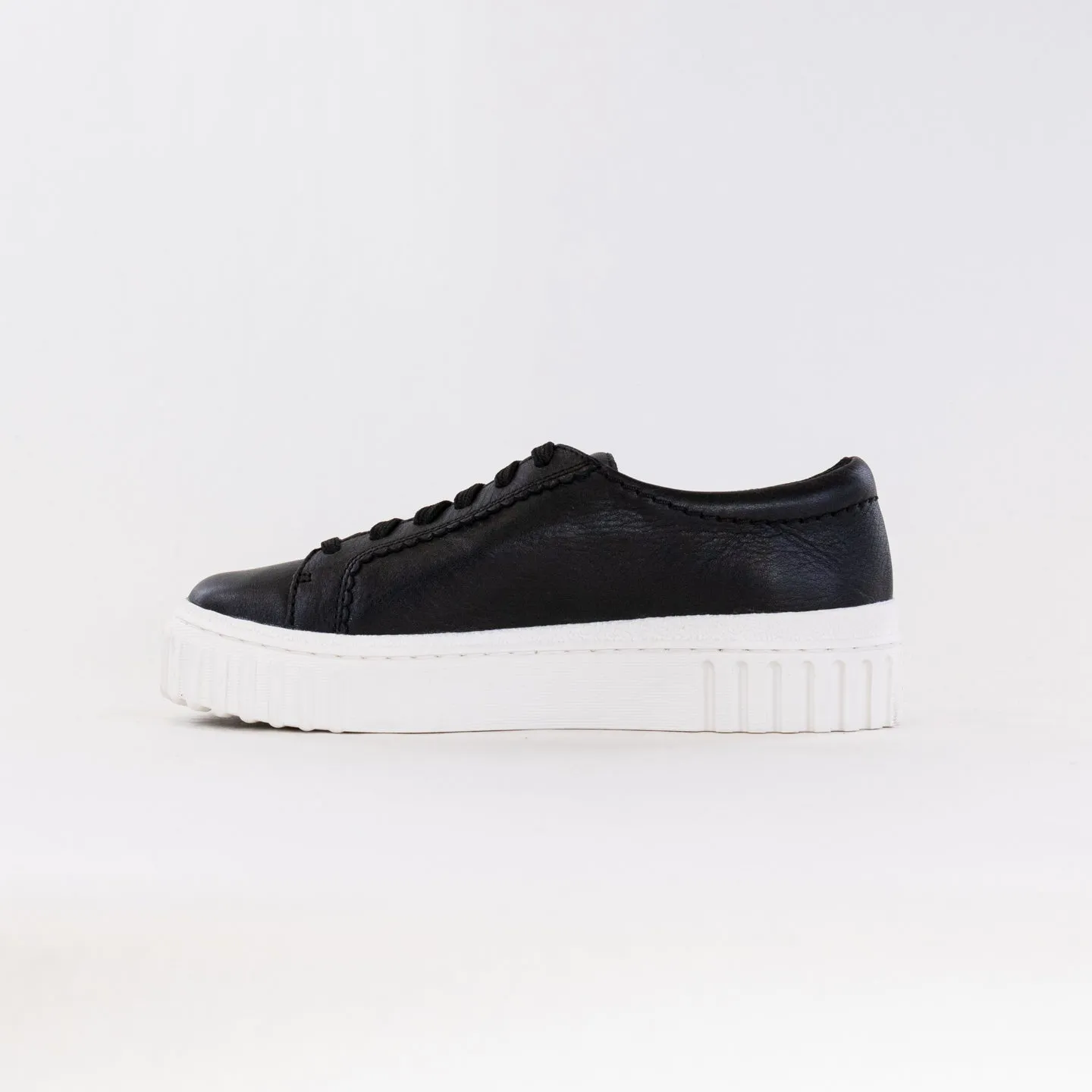 Clarks Mayhill Walk (Women's) - Black cool mesh