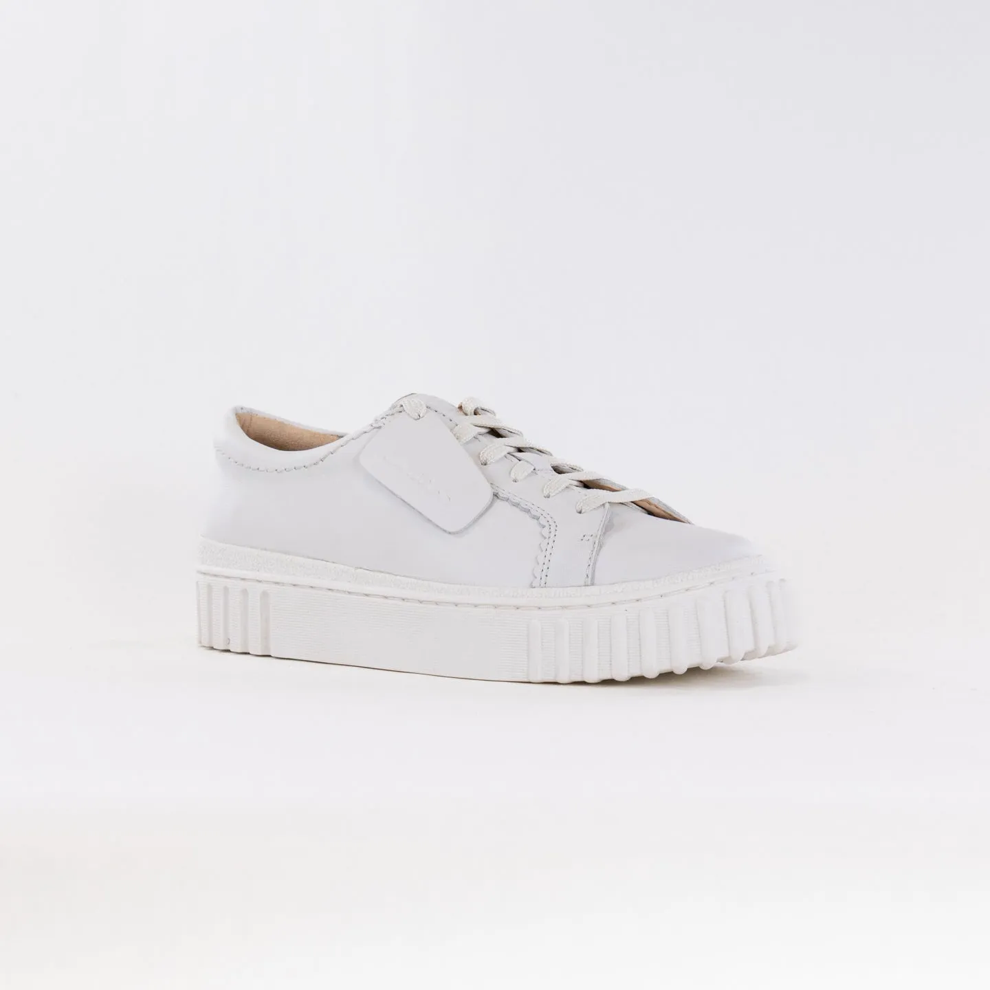 Clarks Mayhill Walk (Women's) - Off White Leather full flex