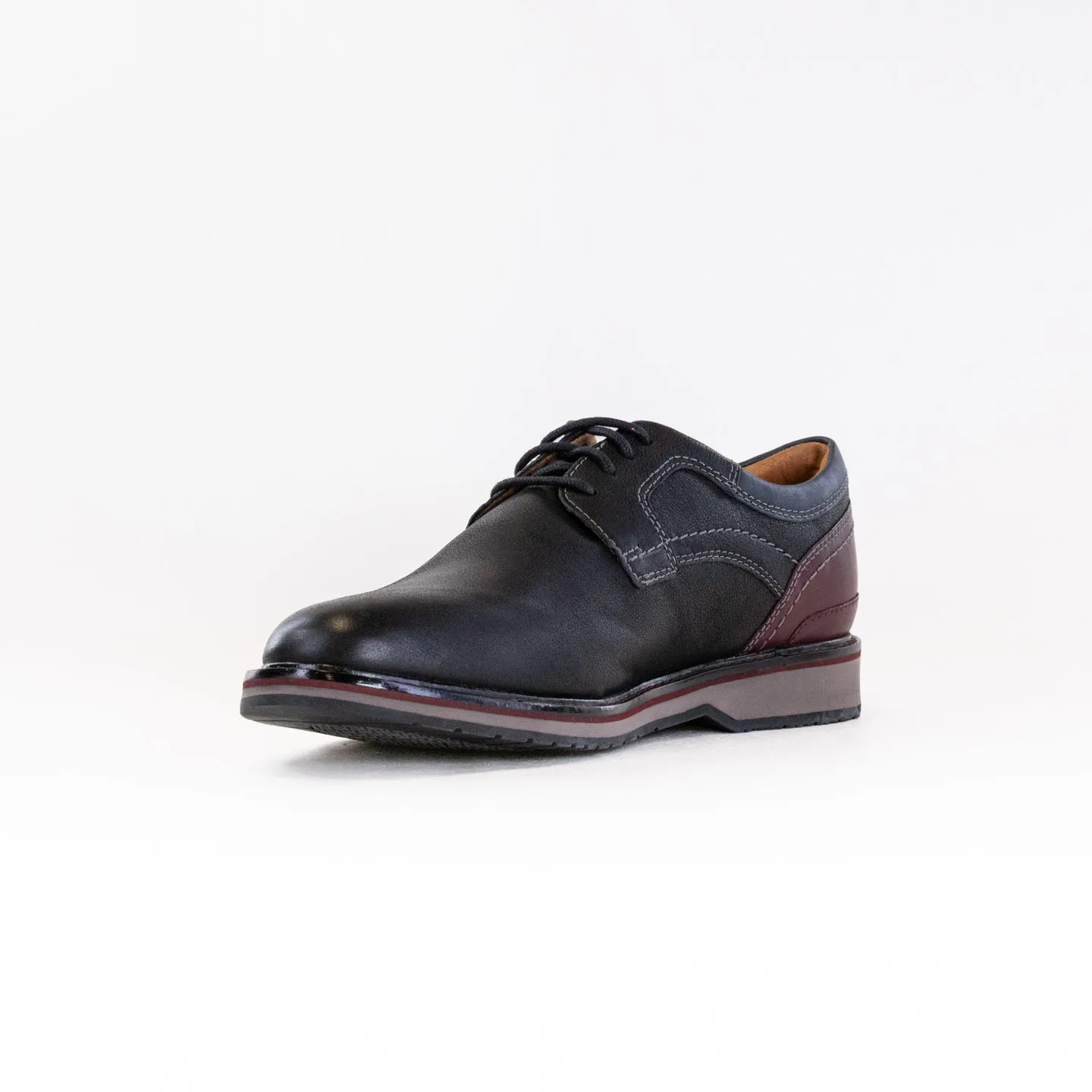 Clarks Monahan Plain Toe (Men's) - Black terrain smart