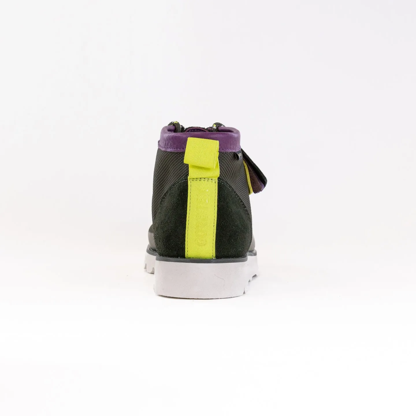 Clarks Originals Wallabee 2.0 Gore-Tex Waterproof Boot (Men's) - Olive wet trail