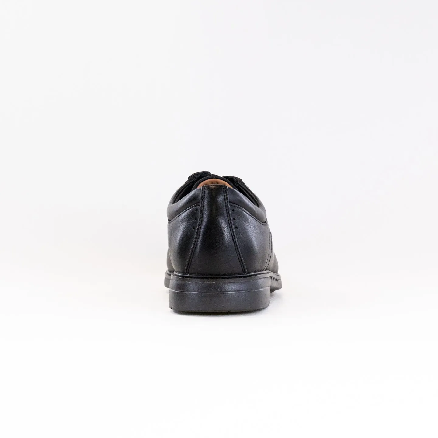 Clarks Un Kendrick Way (Men's) - Black Leather firm lock