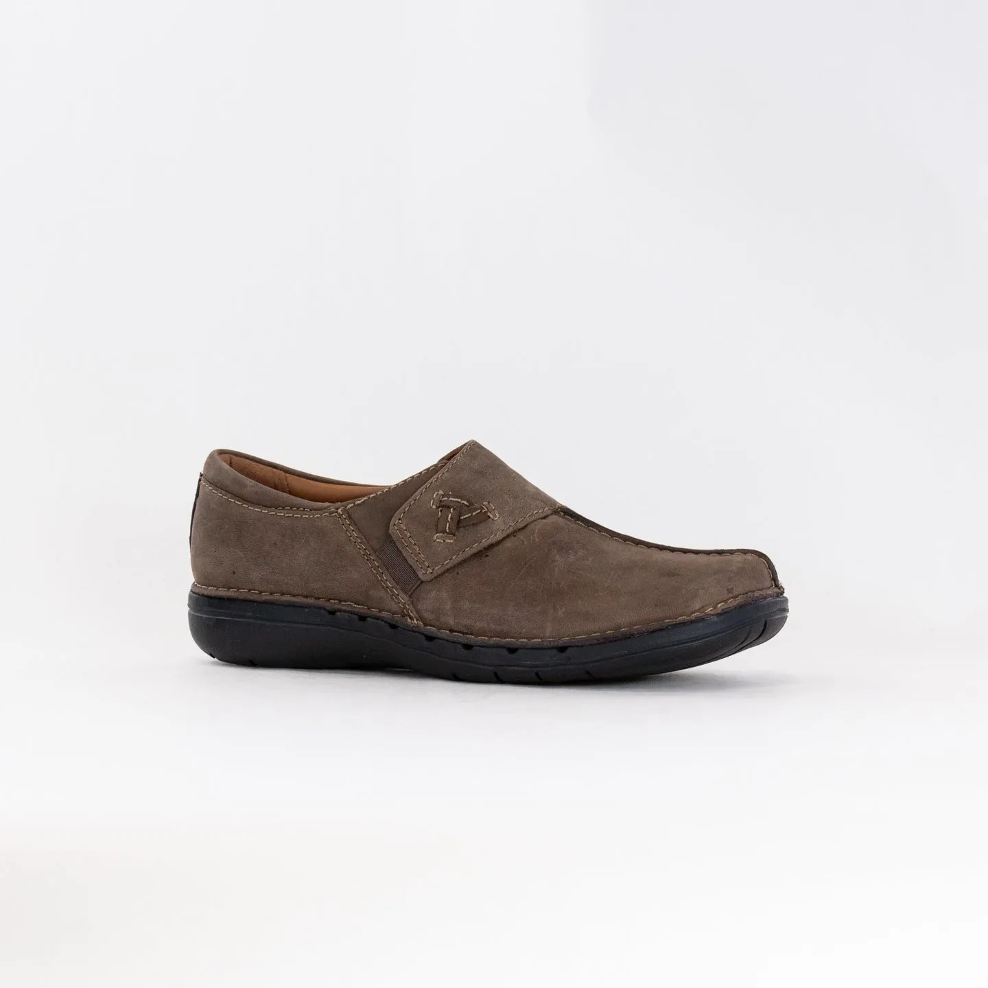 Clarks Un Loop Ave (Women's) - Taupe street style