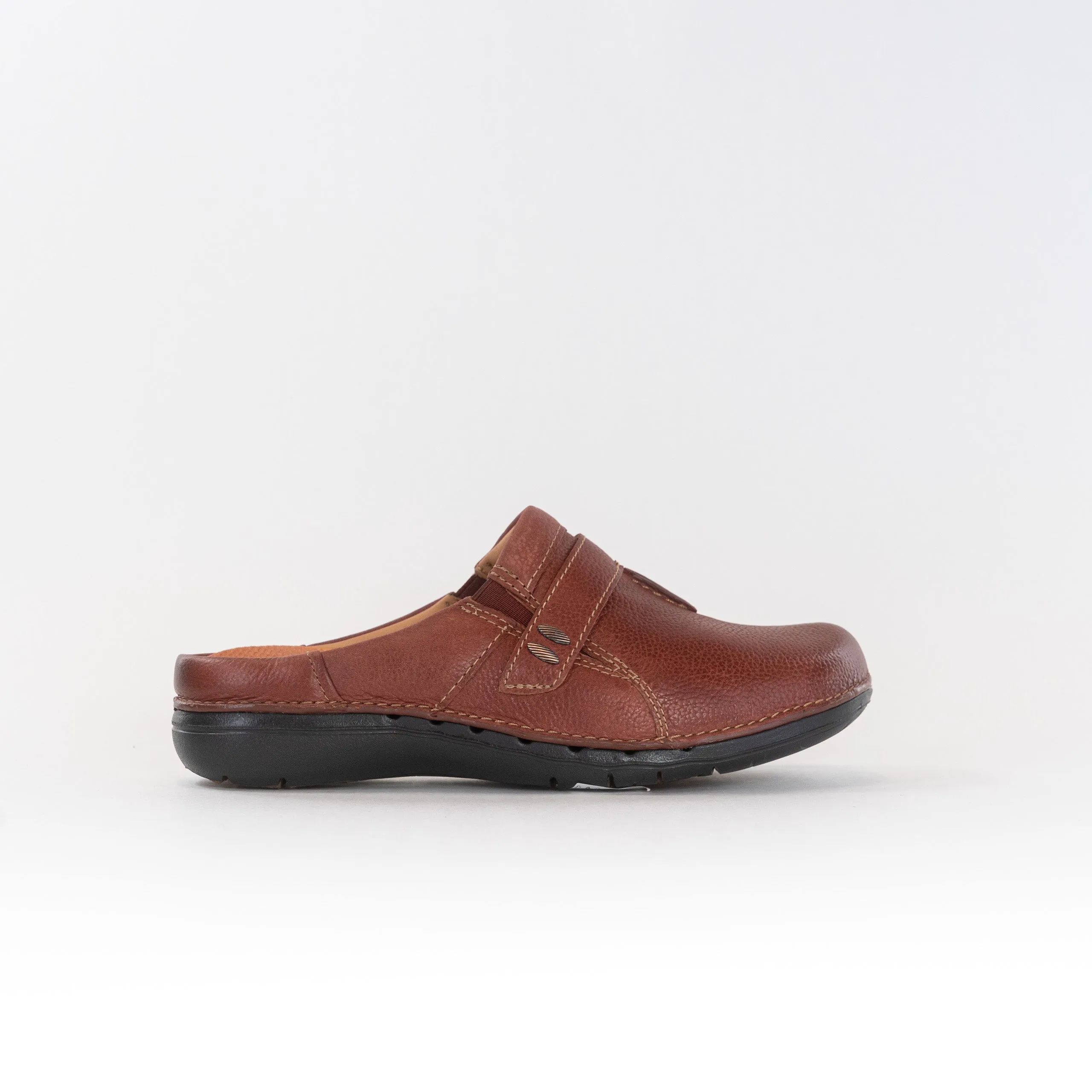 Clark's Un Loop Ease (Women's) - Chestnut Leather slip guard