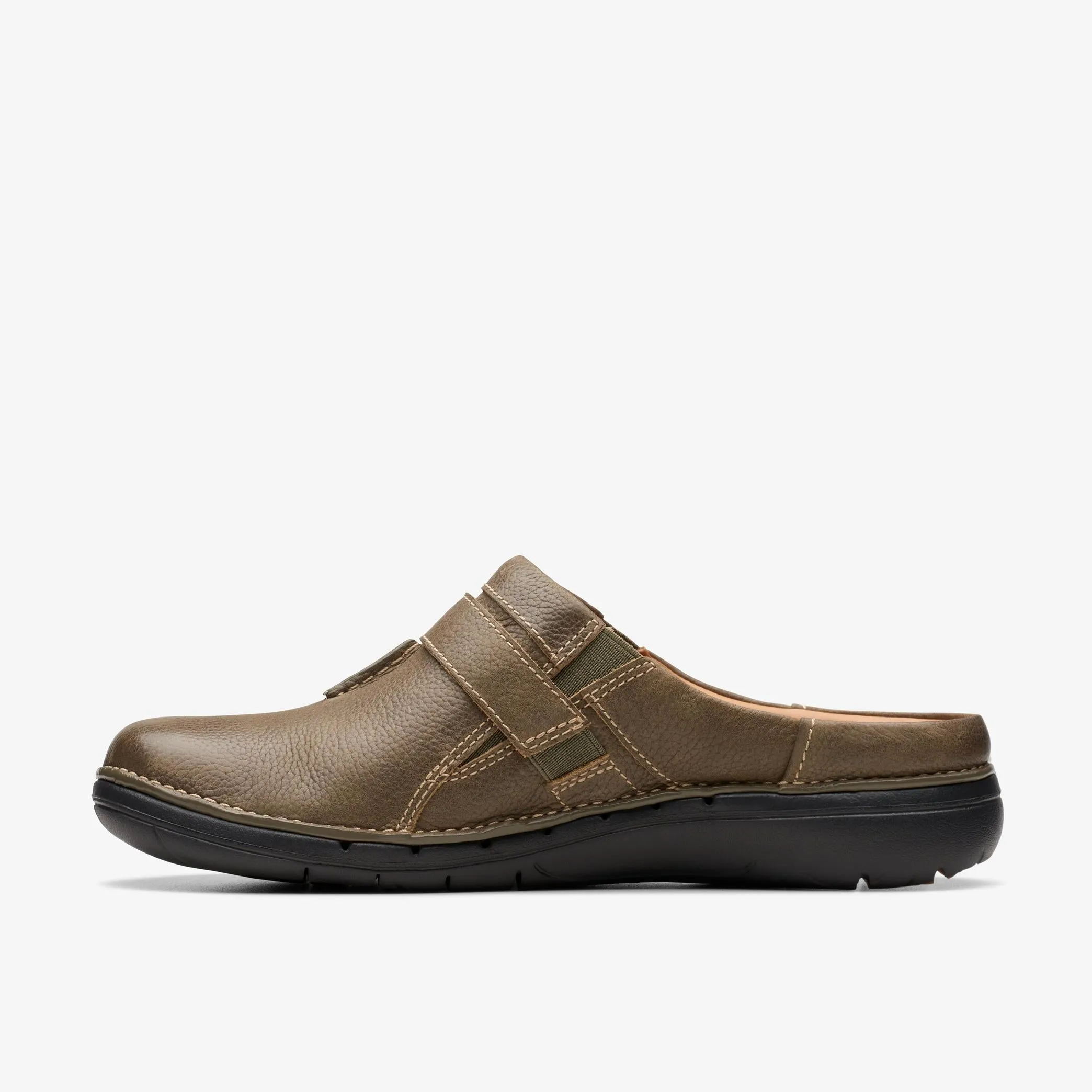 Clark's Un Loop Ease (Women's) - Dark Olive Leather wet trail