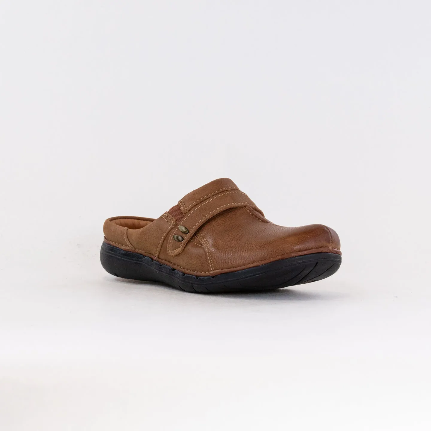 Clark's Un Loop Ease (Women's) - Dark Tan Leather street ready