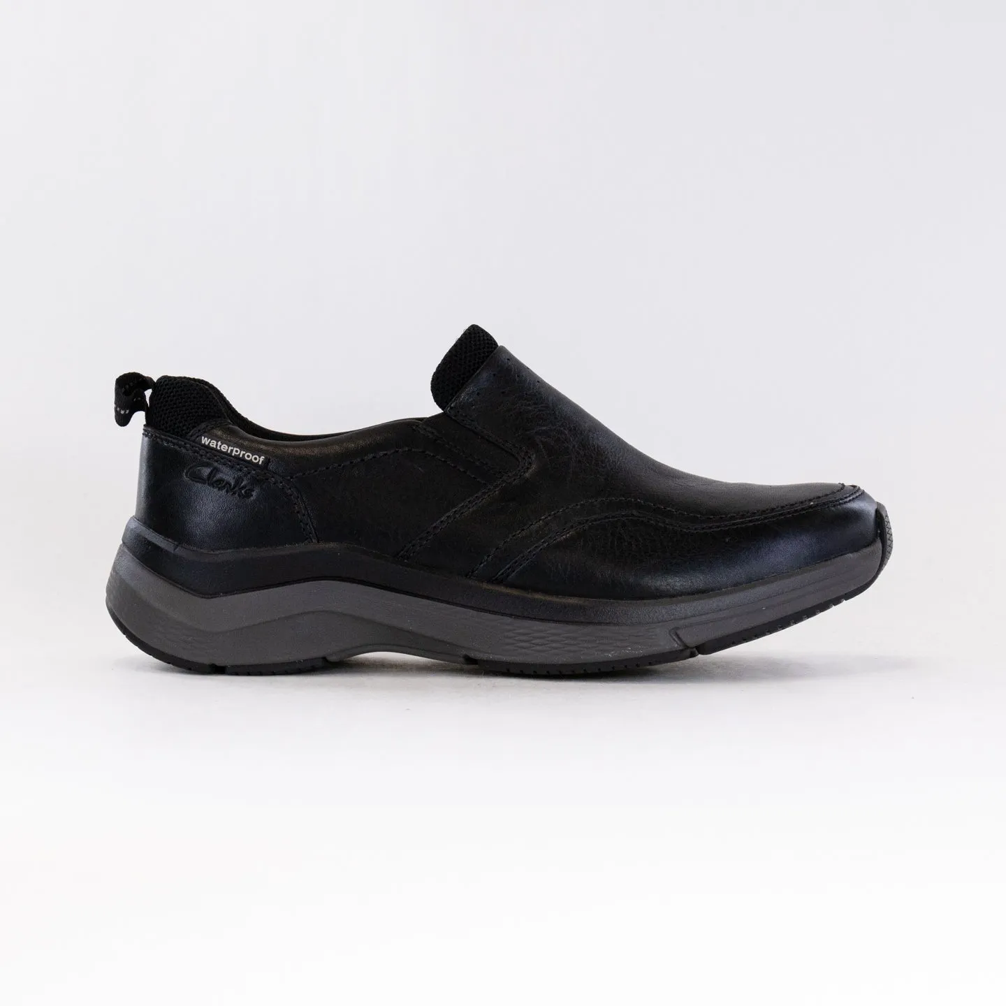 Clarks Wave Edge (Men's) - Black trail strength