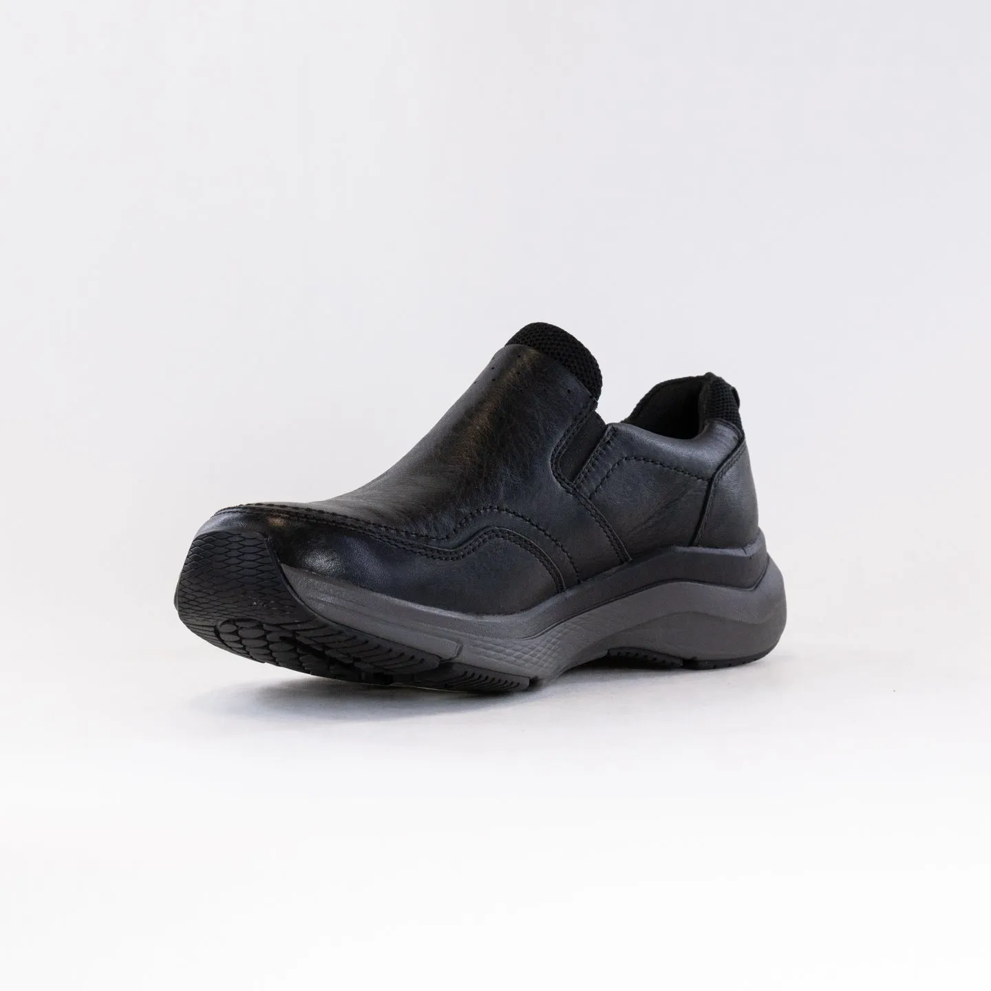 Clarks Wave Edge (Men's) - Black mountain ready