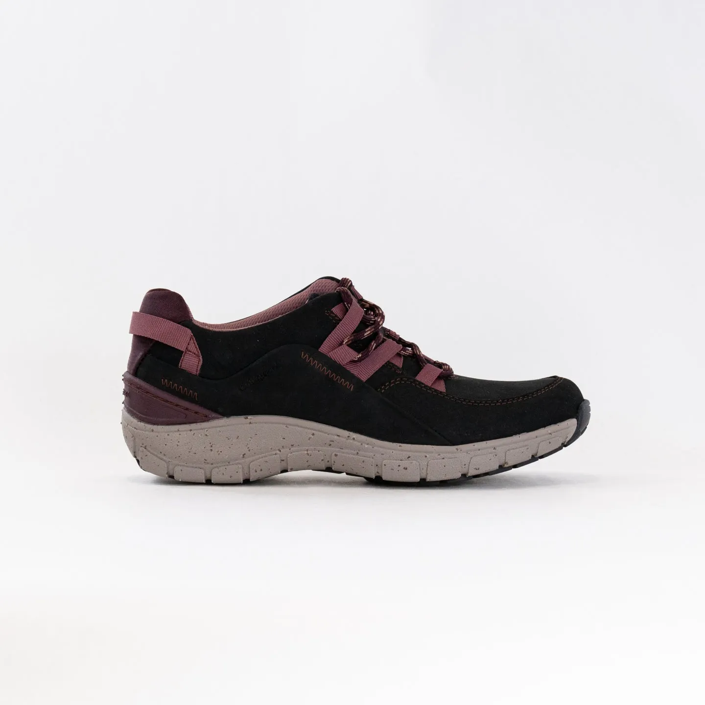 Clarks Wave Range Waterproof (Women's) - Black Combi step control