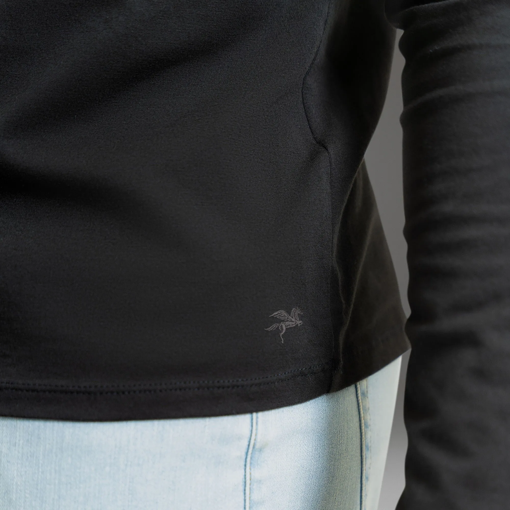 Cloud Long Sleeve T-Shirt - Black neat layers