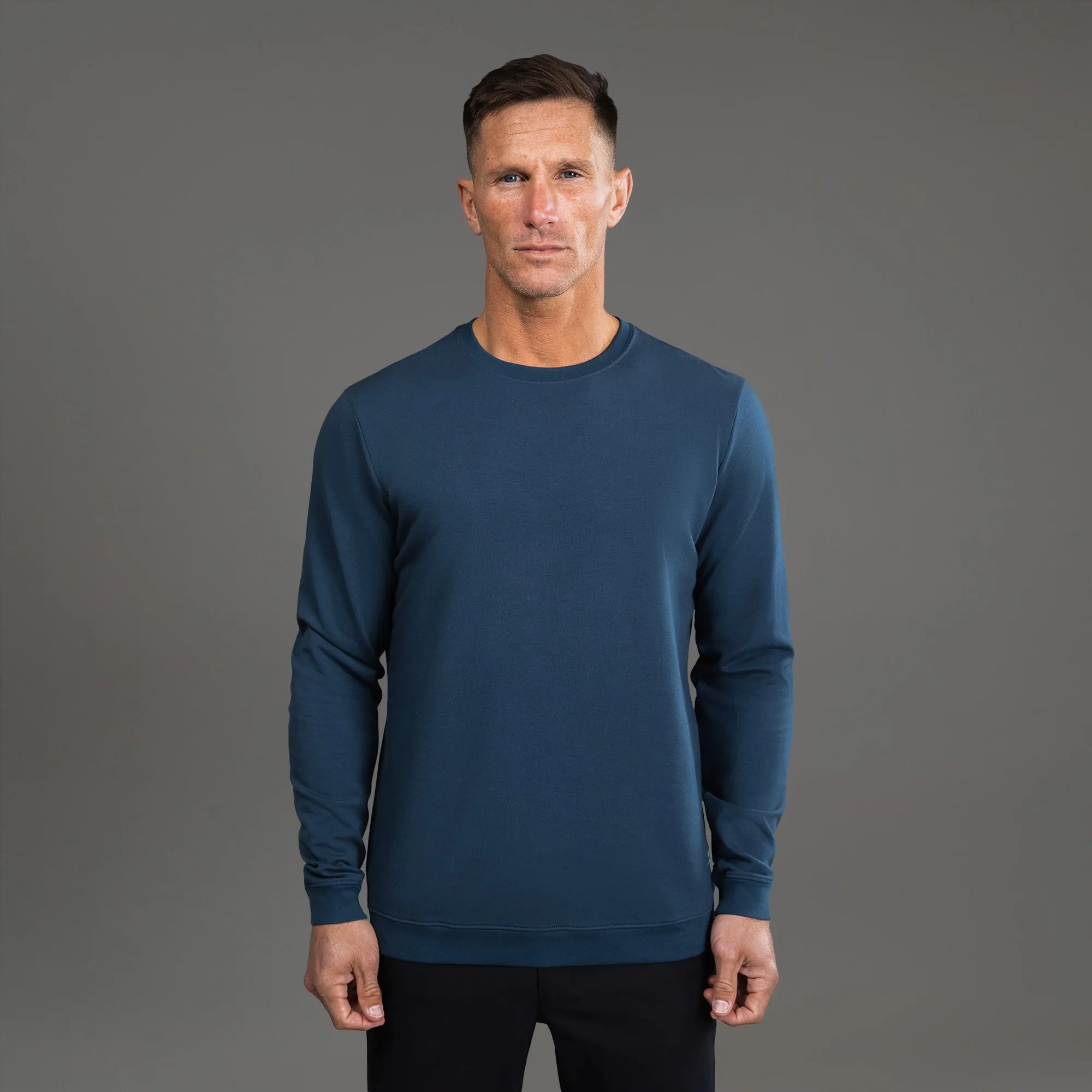 Cumulus Crew Pullover - Deep Sea mood value