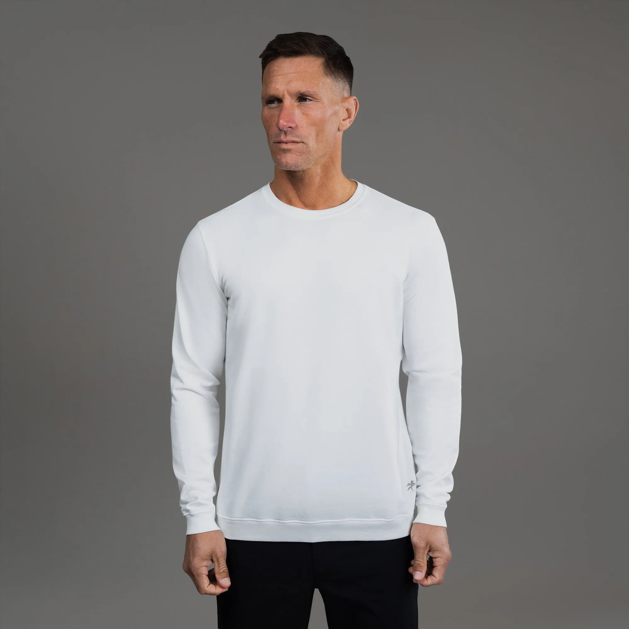 Cumulus Crew Pullover - White photo ready
