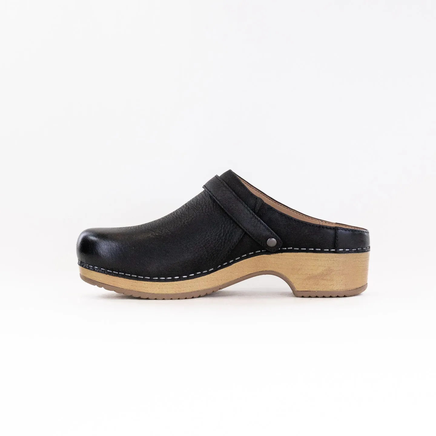 Dansko Berry (Women's) - Black smooth landings