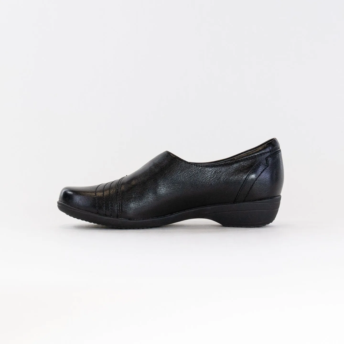 Dansko Franny (Women's) - Black Leather walking companion