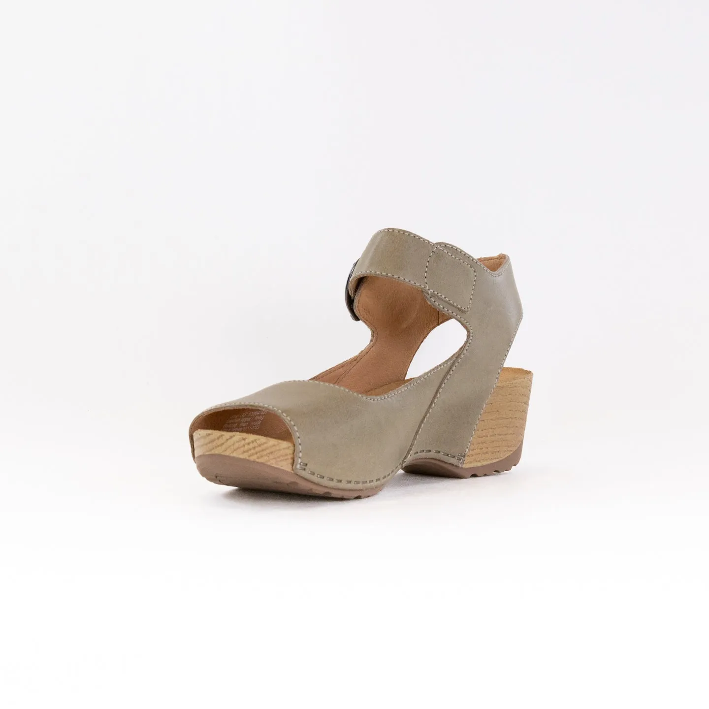Dansko Tiana (Women's) - Khaki Leather Chill Steps