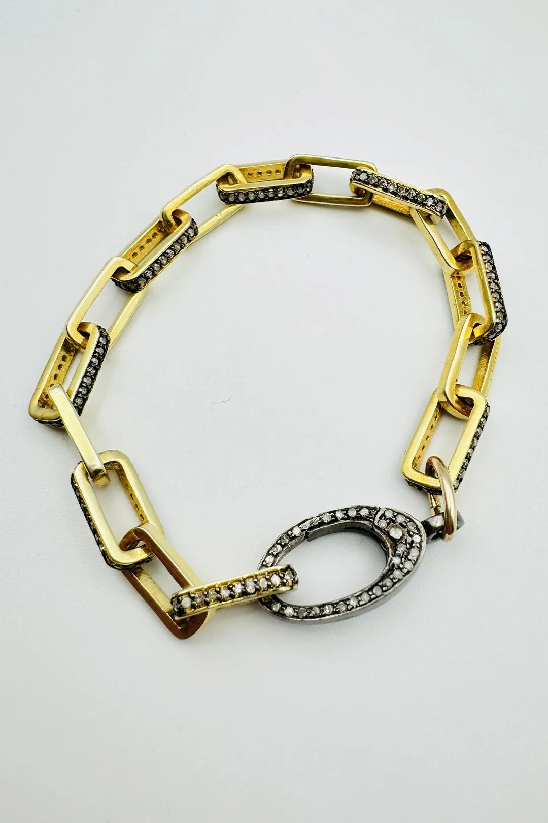 DIAMOND LINK AND CLASP BRACELET aura wear