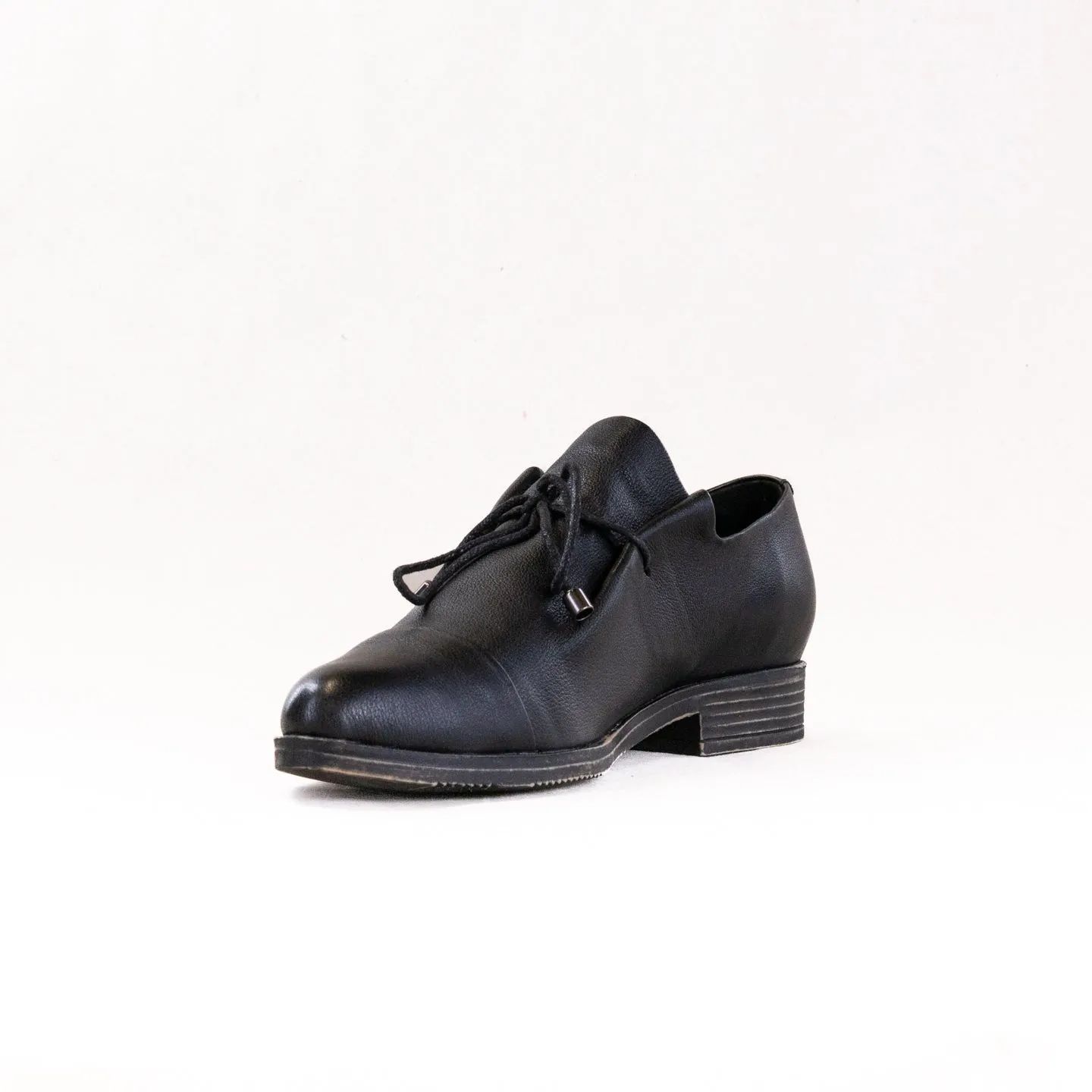 Django And Juliette Kotty (Women's) - Black Leather firm step