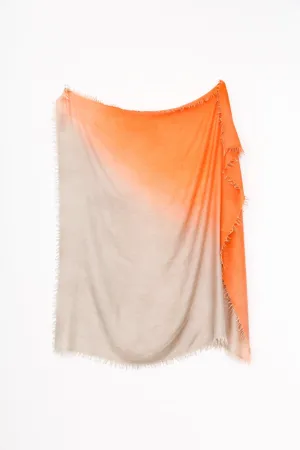 DORIS HAND-DYED SCARF IN ITALIAN CASHMERE warm trend DORIS HAND-DYED SCARF IN ITALIAN CASHMERE unique charm
