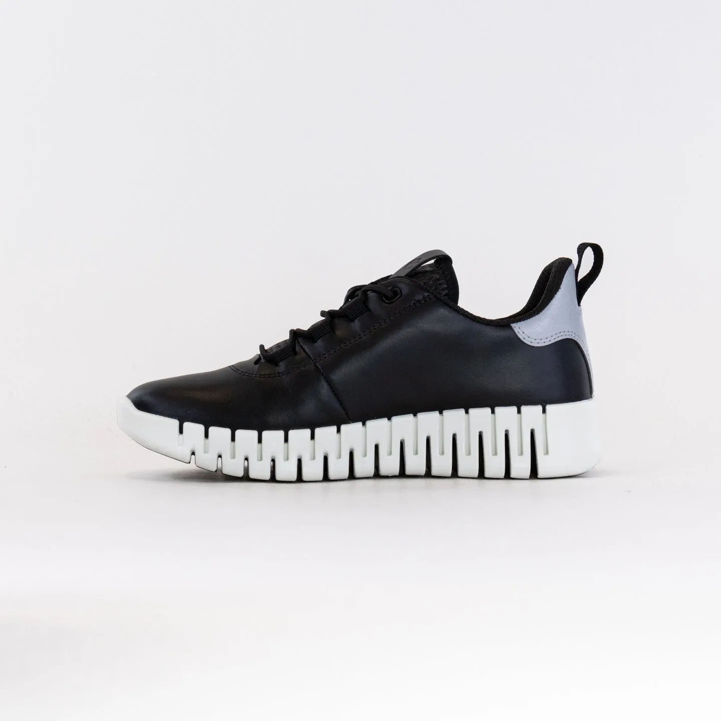 ECCO Gruuv Sneaker (Women's) - Black/Light Gray dry shield