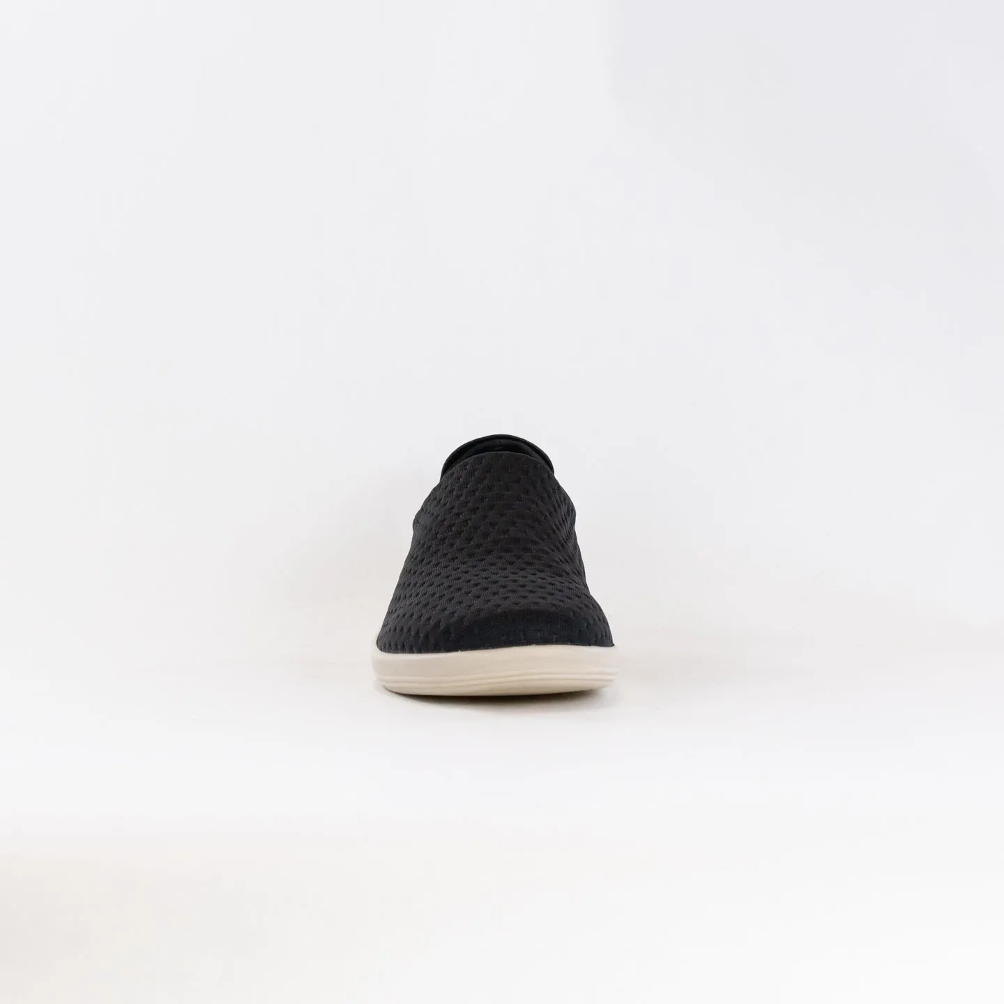 ECCO Soft 2.0 Slip On (Women's) - Black/Black pain-free