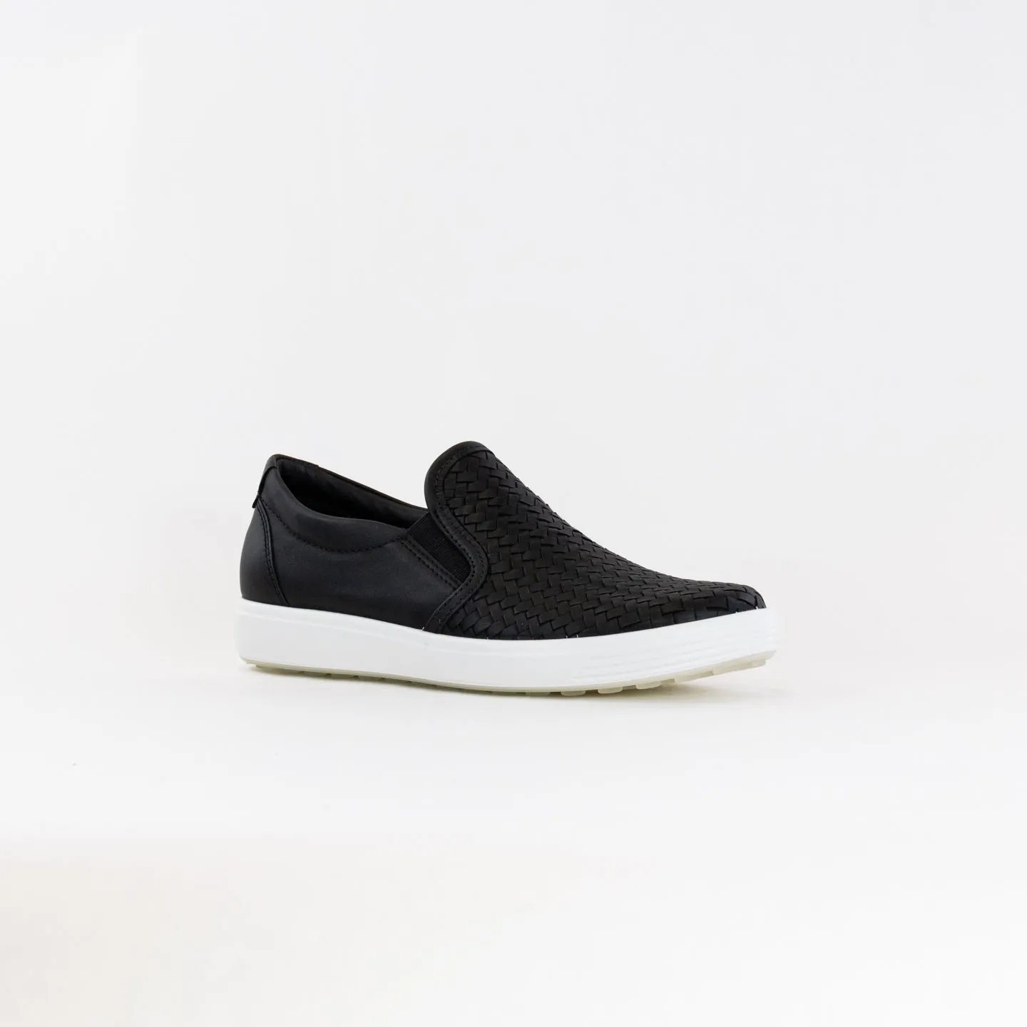 Ecco Soft 7 Woven Slip-on 2.0 (Women's) - Black outdoor walk